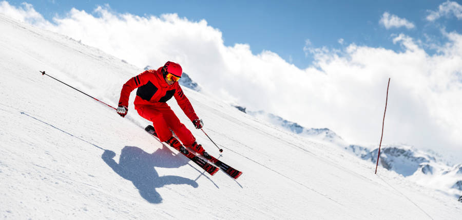 ski-racer-near-jindabyne.jpg